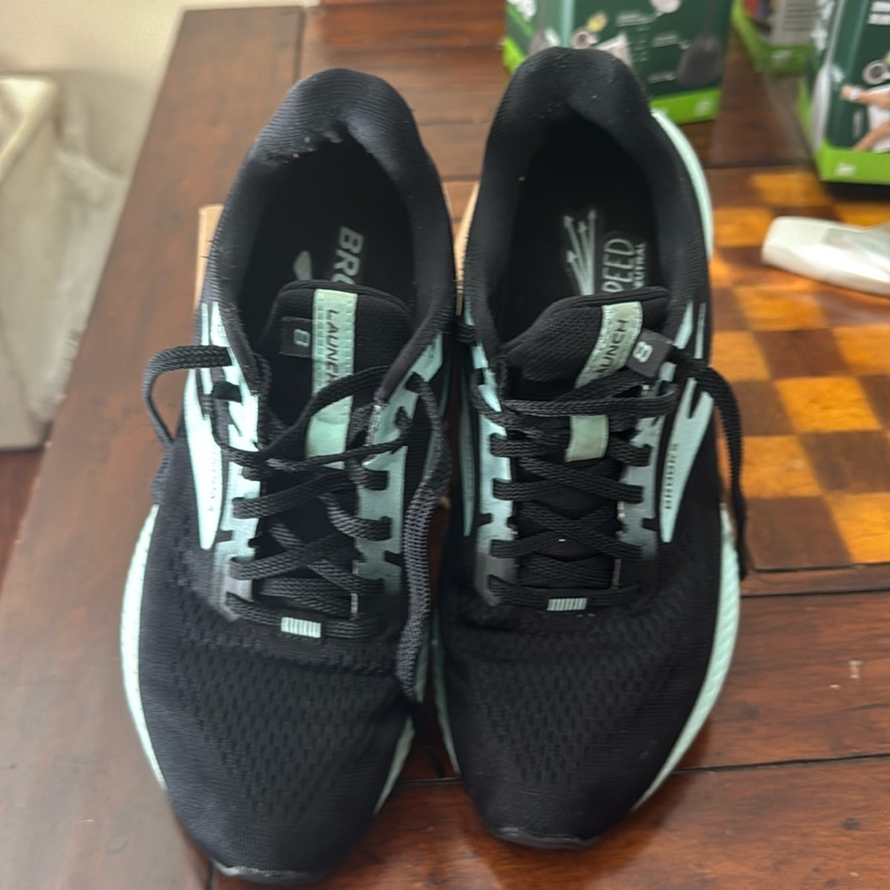 Gently worn ladies, Brooke Launch 8 running sneakers